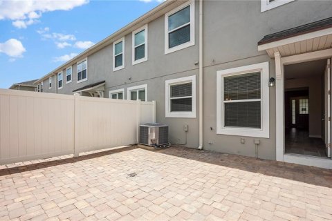 Townhouse in Orlando, Florida 3 bedrooms, 143.44 sq.m. № 2283725 - photo 26