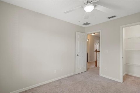 Townhouse in Orlando, Florida 3 bedrooms, 143.44 sq.m. № 2283725 - photo 18