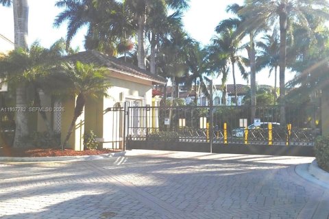 Copropriété à louer à Miramar, Floride: 2 chambres, 78.97 m2 № 1995381 - photo 6