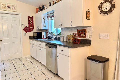 House in Ocala, Florida 2 bedrooms, 93.65 sq.m. № 1800042 - photo 12