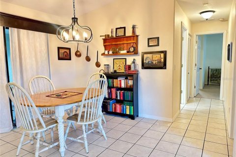 House in Ocala, Florida 2 bedrooms, 93.65 sq.m. № 1800042 - photo 13