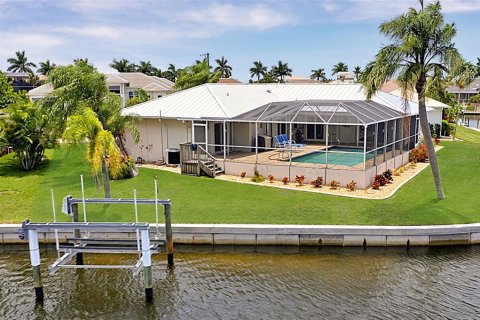 Casa en venta en Punta Gorda, Florida, 3 dormitorios, 181.25 m2 № 2203744 - foto 5