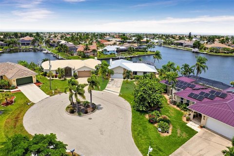 Casa en venta en Punta Gorda, Florida, 3 dormitorios, 181.25 m2 № 2203744 - foto 2