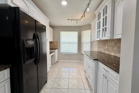 Touwnhouse à louer à Margate, Floride: 3 chambres, 144.37 m2 № 2413142 - photo 4
