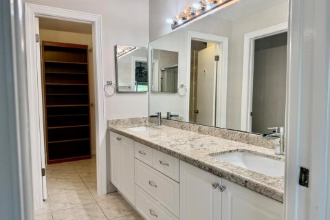 Touwnhouse à louer à Margate, Floride: 3 chambres, 144.37 m2 № 2413142 - photo 12