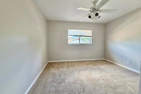 Touwnhouse à louer à Margate, Floride: 3 chambres, 144.37 m2 № 2413142 - photo 18