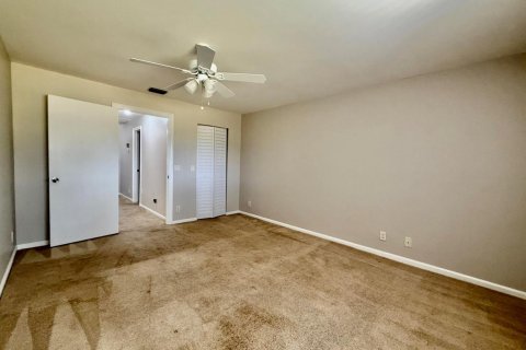 Touwnhouse à louer à Margate, Floride: 3 chambres, 144.37 m2 № 2413142 - photo 16