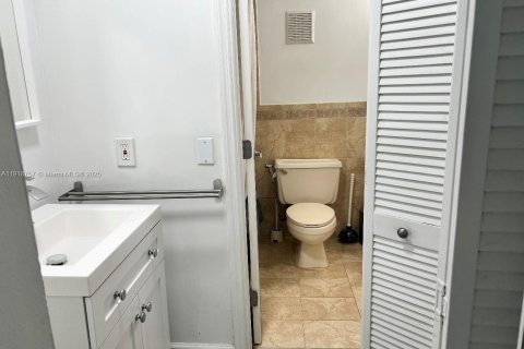 Снять в аренду кондоминиум в Майами, Флорида 2 спальни, 105.91м2, № 1976307 - фото 13