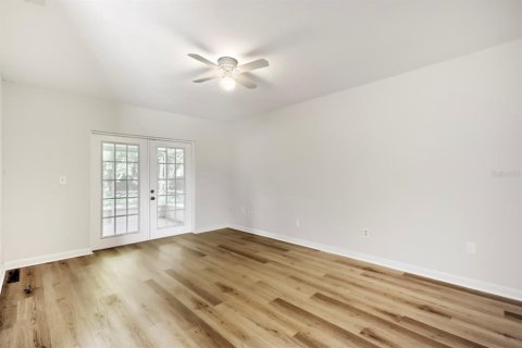 Casa en venta en Seffner, Florida, 3 dormitorios, 120.4 m2 № 2345148 - foto 2