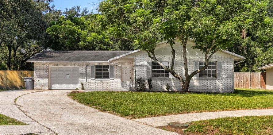 Casa en Seffner, Florida 3 dormitorios, 120.4 m2 № 2345148