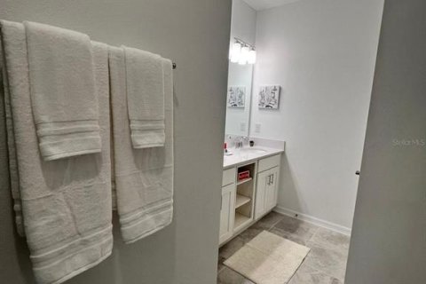 Condo in Kissimmee, Florida, 2 bedrooms  № 2139911 - photo 22