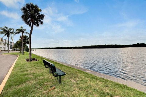 Condo in Ruskin, Florida, 1 bedroom  № 2388091 - photo 7