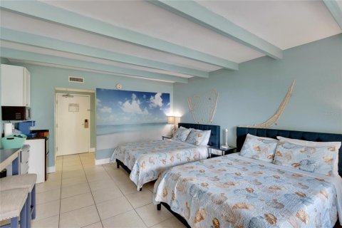 Condo in Ruskin, Florida, 1 bedroom  № 2388091 - photo 12