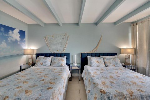 Condo in Ruskin, Florida, 1 bedroom  № 2388091 - photo 11