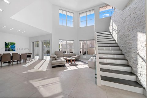 Villa ou maison à louer à Hollywood, Floride: 4 chambres, 225.1 m2 № 1983020 - photo 15