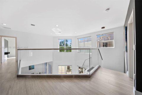 Villa ou maison à louer à Hollywood, Floride: 4 chambres, 225.1 m2 № 1983020 - photo 20