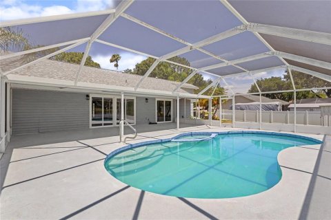 House in Bradenton, Florida 3 bedrooms, 147.53 sq.m. № 2211051 - photo 26