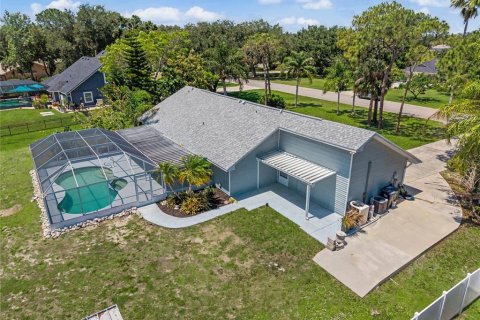 House in Bradenton, Florida 3 bedrooms, 147.53 sq.m. № 2211051 - photo 30