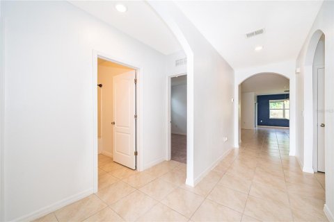 Villa ou maison à vendre à DeBary, Floride: 3 chambres, 155.33 m2 № 2284907 - photo 2