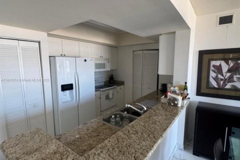 Condominio en alquiler en Aventura, Florida, 2 dormitorios, 109.16 m2 № 1980519 - foto 27