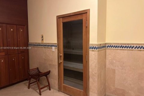 Condominio en alquiler en Aventura, Florida, 2 dormitorios, 109.16 m2 № 1980519 - foto 15