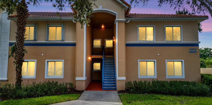 Condominio en Orlando, Florida, 3 dormitorios № 1903703