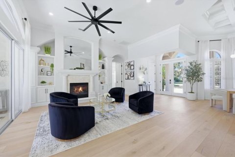 Купить виллу или дом в Юниверсити-Парк, Флорида 10 комнат, 287.44м2, № 2418473 - фото 19