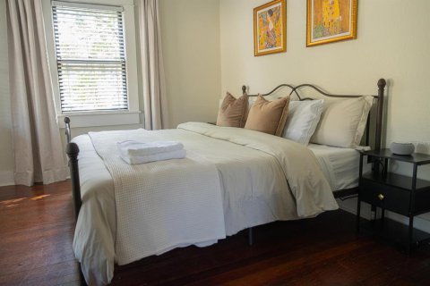 Propiedad comercial en venta en Orlando, Florida, 3 dormitorios, 122.63 m2 № 2103840 - foto 13