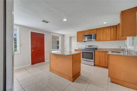 Villa ou maison à vendre à DeLand, Floride: 4 chambres, 108.88 m2 № 1843484 - photo 14