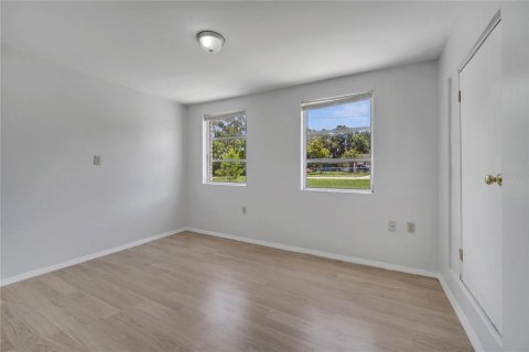 Villa ou maison à vendre à DeLand, Floride: 4 chambres, 108.88 m2 № 1843484 - photo 10