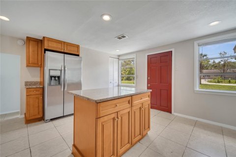 Villa ou maison à vendre à DeLand, Floride: 4 chambres, 108.88 m2 № 1843484 - photo 13