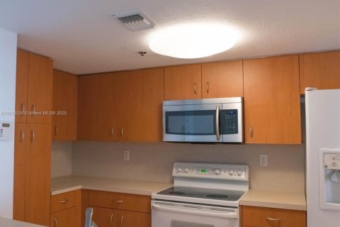 Copropriété à vendre à Miami, Floride: 2 chambres, 95.69 m2 № 1760778 - photo 6