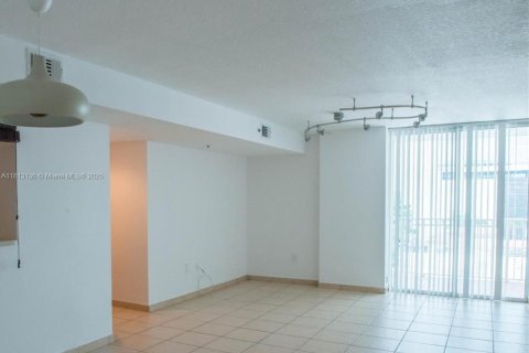 Copropriété à vendre à Miami, Floride: 2 chambres, 95.69 m2 № 1760778 - photo 5
