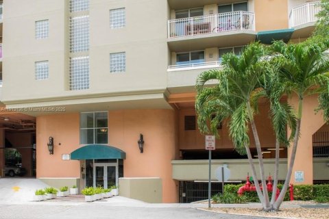 Copropriété à vendre à Miami, Floride: 2 chambres, 95.69 m2 № 1760778 - photo 3