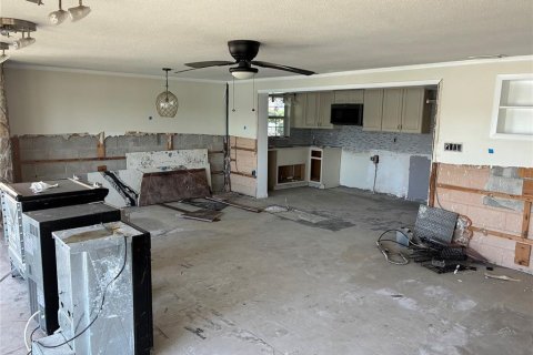 House in Riverview, Florida 3 bedrooms, 278.8 sq.m. № 2202928 - photo 9