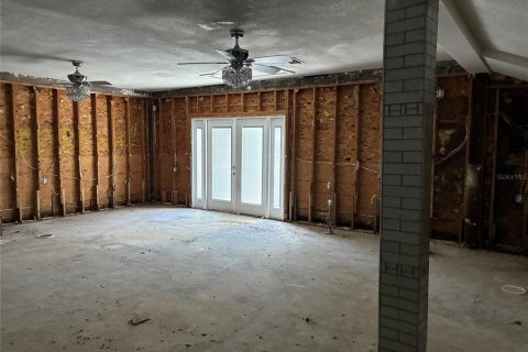 House in Riverview, Florida 3 bedrooms, 278.8 sq.m. № 2202928 - photo 3