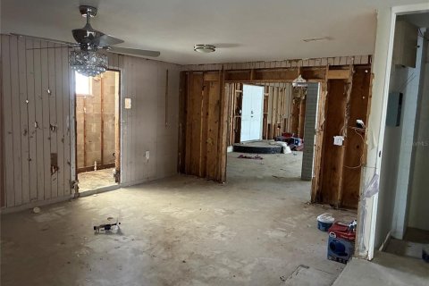 House in Riverview, Florida 3 bedrooms, 278.8 sq.m. № 2202928 - photo 5