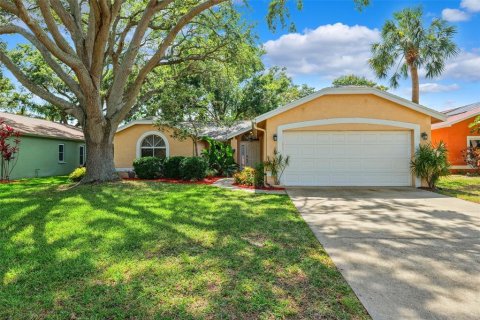 House in Largo, Florida 4 bedrooms, 214.05 sq.m. № 1759265 - photo 27