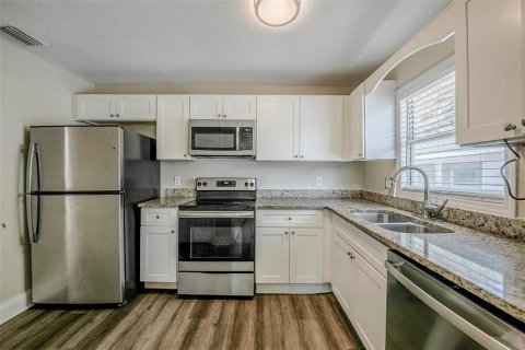 Купить виллу или дом в Орландо, Флорида 5 комнат, 93.27м2, № 1658224 - фото 12