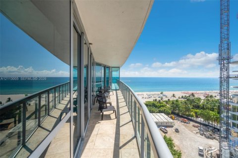 Condo in Miami Beach, Florida, 2 bedrooms № 2435708 - photo 5