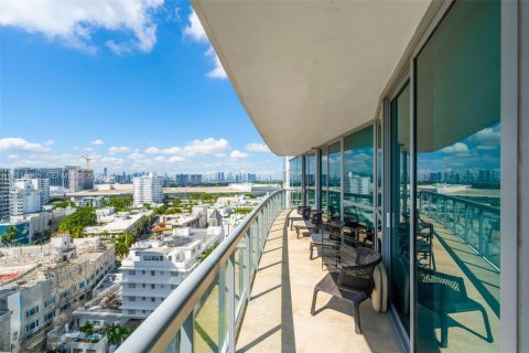 Condo in Miami Beach, Florida, 2 bedrooms № 2435708 - photo 6