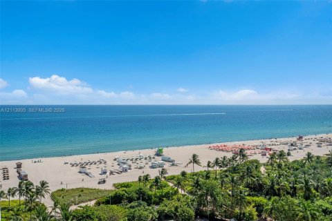 Condo in Miami Beach, Florida, 2 bedrooms № 2435708 - photo 7