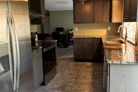 Casa en venta en Spring Hill, Florida, 2 dormitorios, 107.02 m2 № 2418372 - foto 6