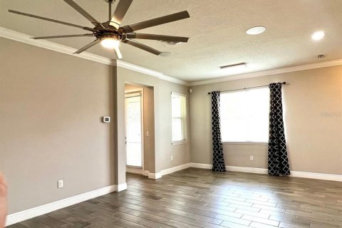 Touwnhouse à louer à Lutz, Floride: 4 chambres, 194.91 m2 № 2429418 - photo 12