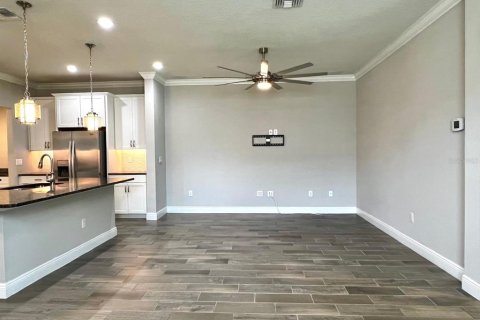 Touwnhouse à louer à Lutz, Floride: 4 chambres, 194.91 m2 № 2429418 - photo 10