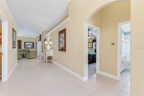 Casa en venta en Port Orange, Florida, 3 dormitorios, 219.25 m2 № 1870502 - foto 9