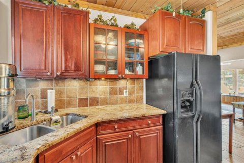 House in Bartow, Florida 3 bedrooms, 135.54 sq.m. № 1832771 - photo 24