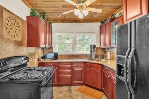 House in Bartow, Florida 3 bedrooms, 135.54 sq.m. № 1832771 - photo 23