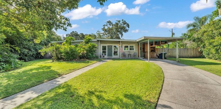 House in Bartow, Florida 3 bedrooms, 135.54 sq.m. № 1832771