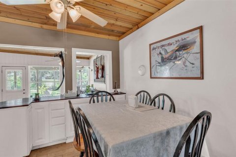 House in Bartow, Florida 3 bedrooms, 135.54 sq.m. № 1832771 - photo 19